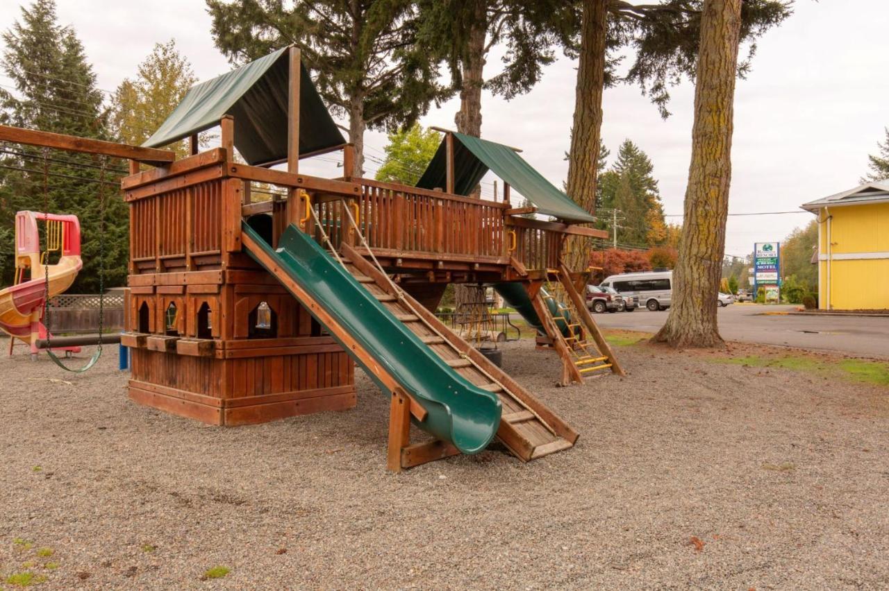 Riverside Resort Qualicum Beach Eksteriør bilde